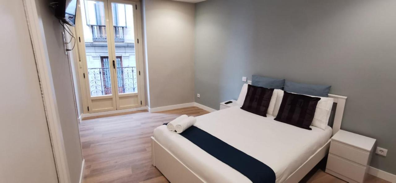 Apartamentos Sol Madrid Exterior photo
